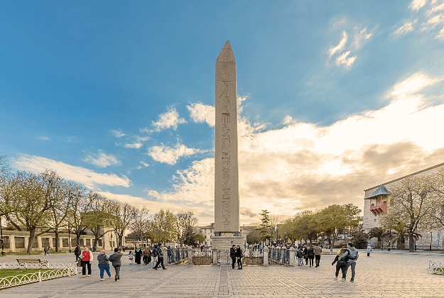 Obelisco Egípcio