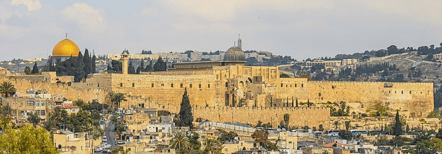 Compreendendo Israel: Diferenças entre israelenses e judeus, a situação atual e a vida no país