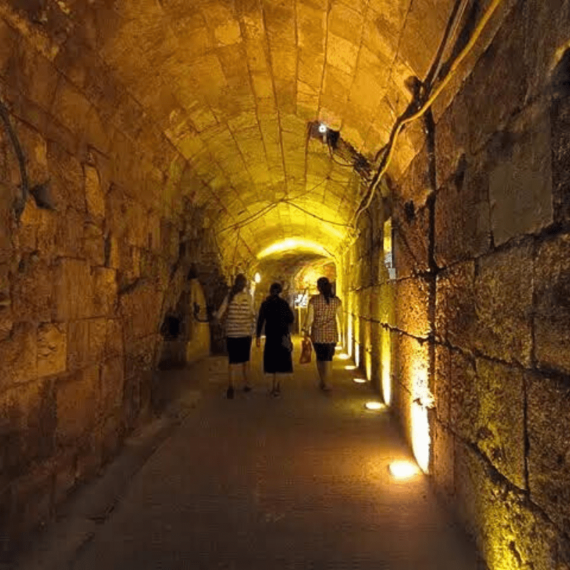 Tunel do Muro das Lamentações