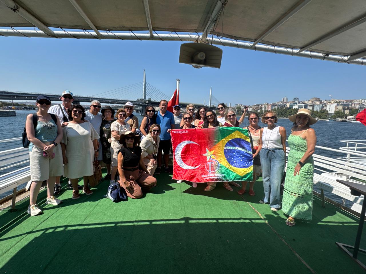 imagem caravana Turquia e Grécia com Capadócia