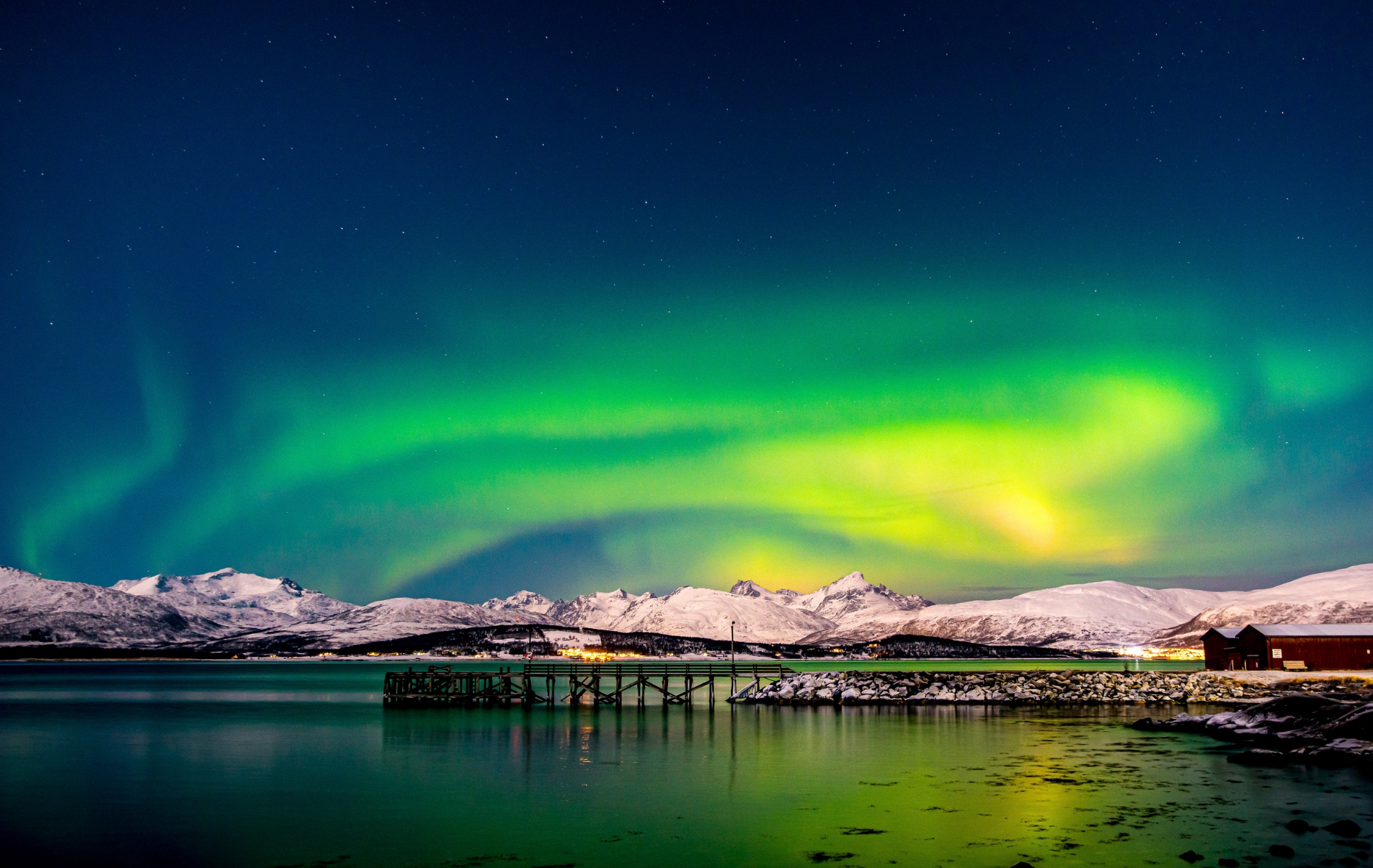 Caravana Magia Nórdica sob a Aurora Boreal